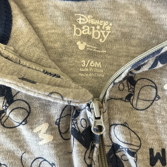 Disney Baby Mickey feet sleeper - Picture 2 of 4